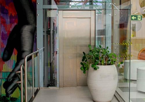 elevador comercial exclusive elevadores